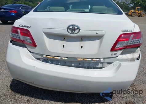 2011 Toyota Camry Le z USA, uszkodzony, nr VIN 4T4BF3EK9BR190977